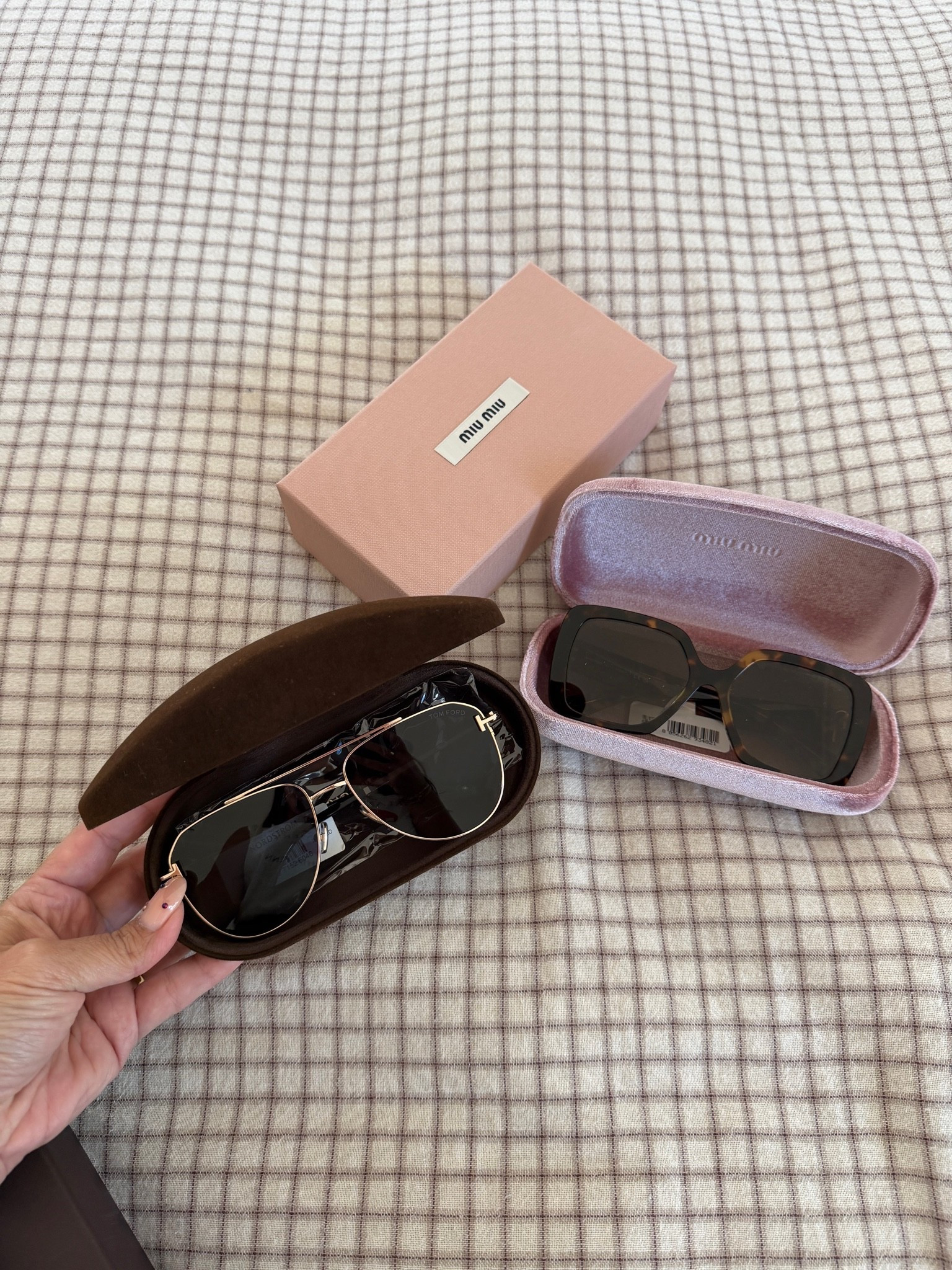 I’m such a sucker for designer sunglasses 🤦🏻‍♀️  I’ll admit it! These are two pairs that I’ve had my eye on and they’re ON SALE 🤌🏼

#LTKootd #LTKSaleAlert