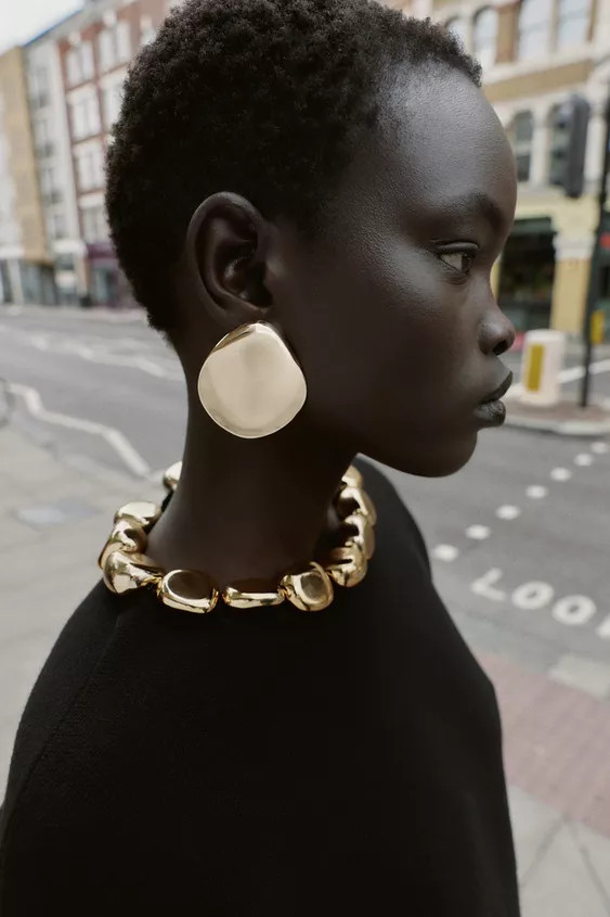 MAXI METAL PLATE EARRINGS | Zara US