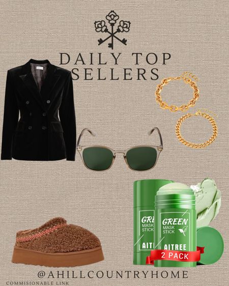 Daily top sellers!

Follow me @ahillcountryhome for daily shopping trips and styling tips!

Seasonal, home, home decor, fashion, holiday, ahillcountryhomee

#LTKHoliday #LTKhome #LTKSeasonal
