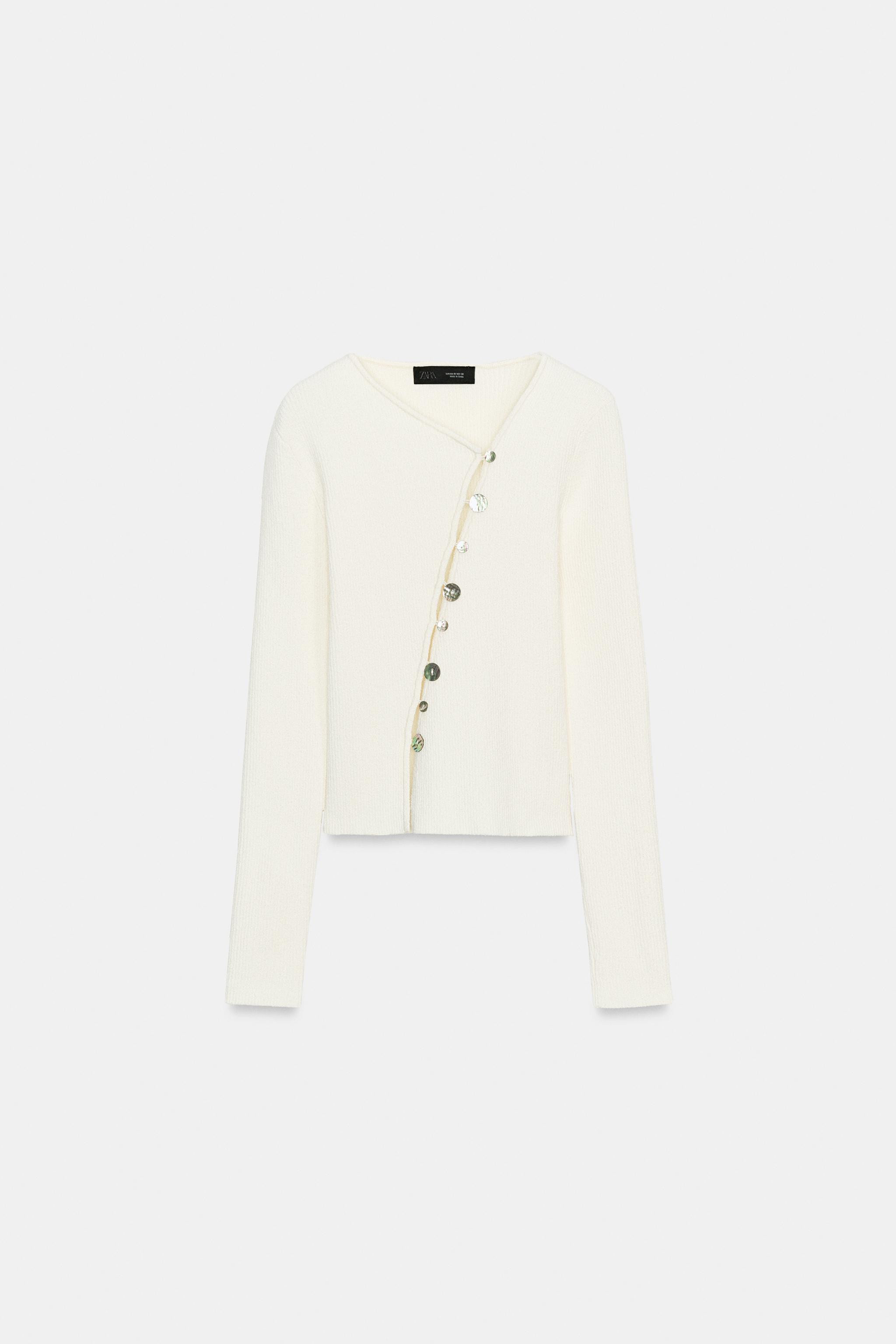 ASYMMETRIC FASTENING KNIT CARDIGAN | Zara US
