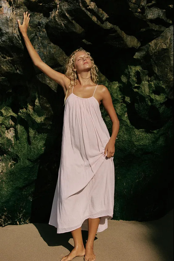 Round neck dress with ruching. Adjustable thin straps with ties. Tonal interior lining. | Zara US
