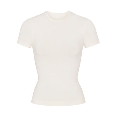 SKIMS T-Shirt | White | 4XL | Soft Smoothing Seamless | SKIMS (US)