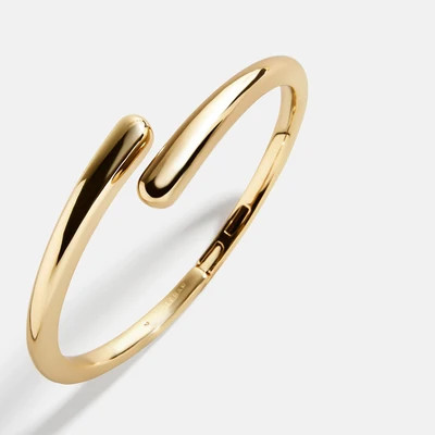 Naomi Wrap Hinge Bangle - Gold | BaubleBar