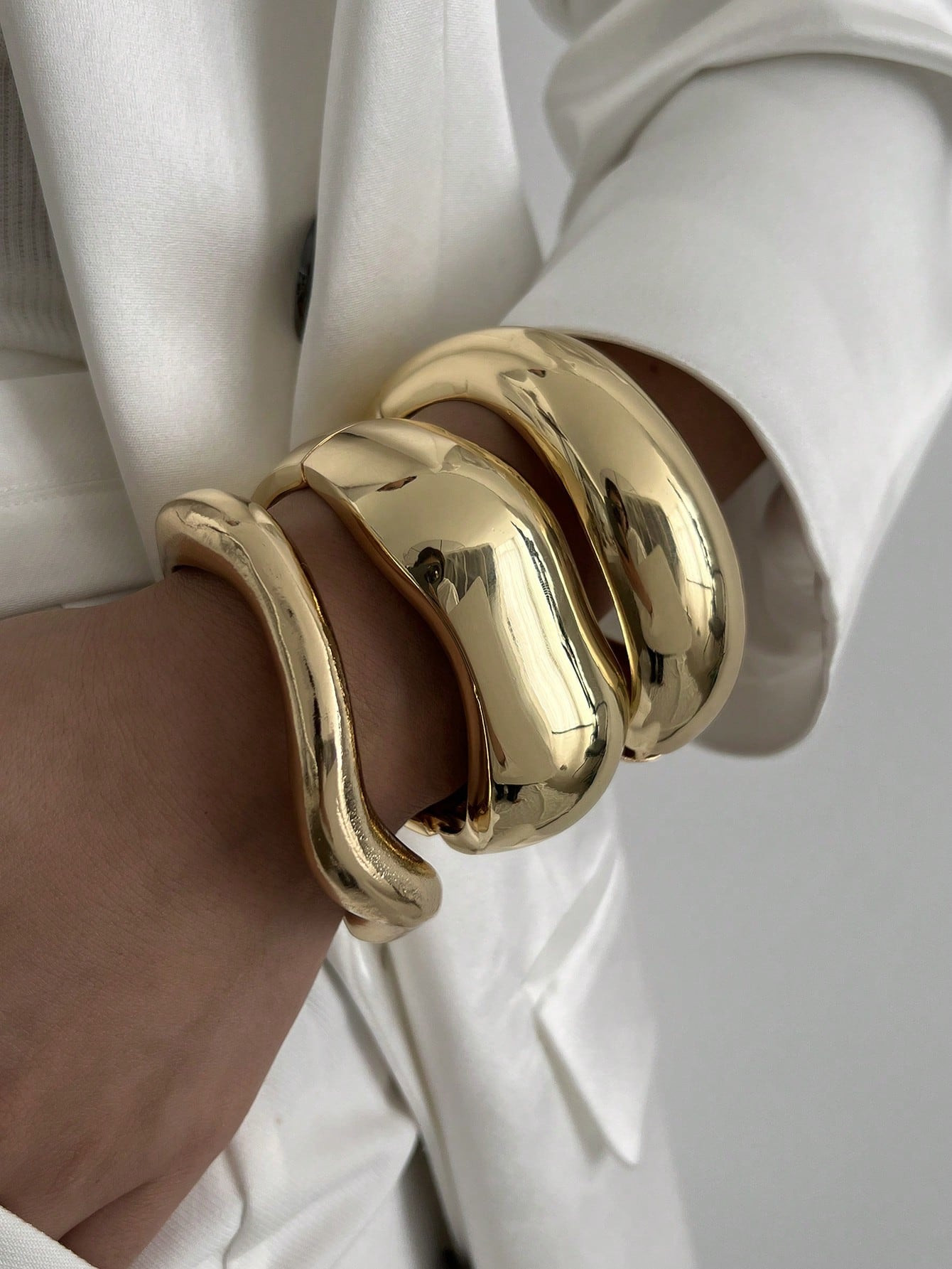 1pc Exaggerated Fashion Minimalist Asymmetrical Metal Geometric Cuff Bracelet, Versatile And Pers... | SHEIN
