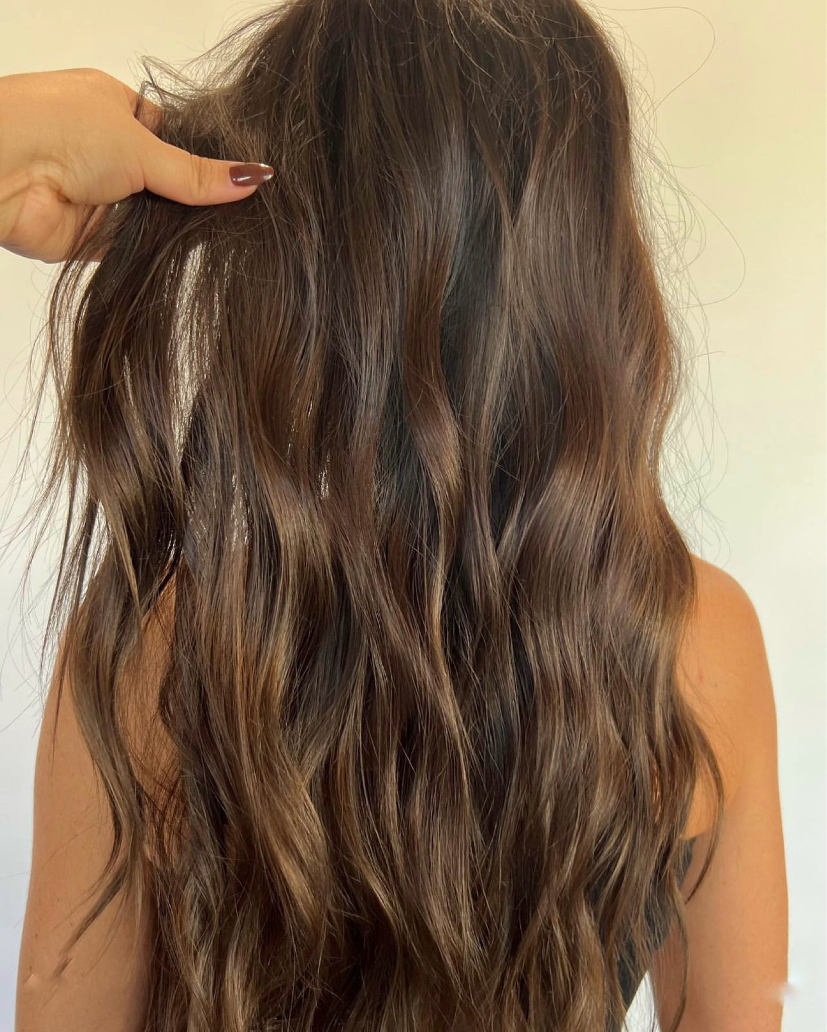 Hair care routine for a wavy textured look. I go back and forth between these 2 Oribe shampoos and conditioners but both are 10/10! Haircare | shampoo | conditioner | texture spray | curling iron | heat protectant | Sephora | beauty | self care | hairstyles 

#LTKGiftGuide #LTKstyletip #LTKbeauty