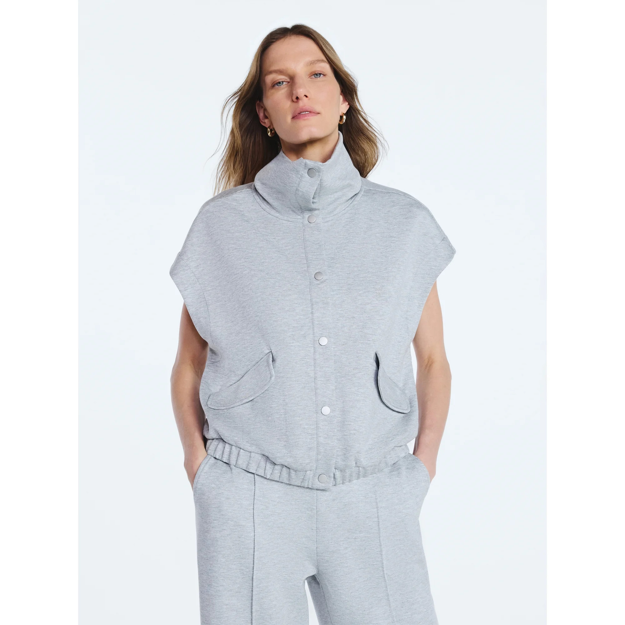 Scoop Women's and Women's Plus New Scubaknit Snap Vest, Sizes XS-4X - Walmart.com | Walmart (US)