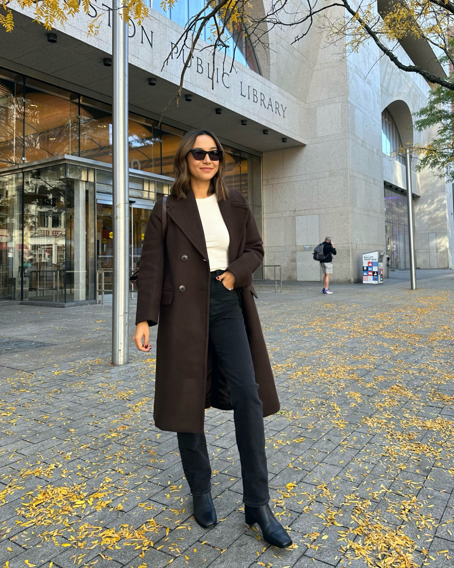 Madewell fall outfit//

Chocolate brown coat xs runs oversized 

#LTKxMadewell #LTKtravel