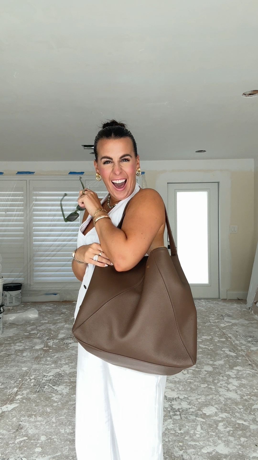 MY NEW FALL BAG!! 🤩 wearing a Medium in the set #ootd #fallbags #fallpurses 

#LTKVideo #LTKStyleTip #LTKSeasonal