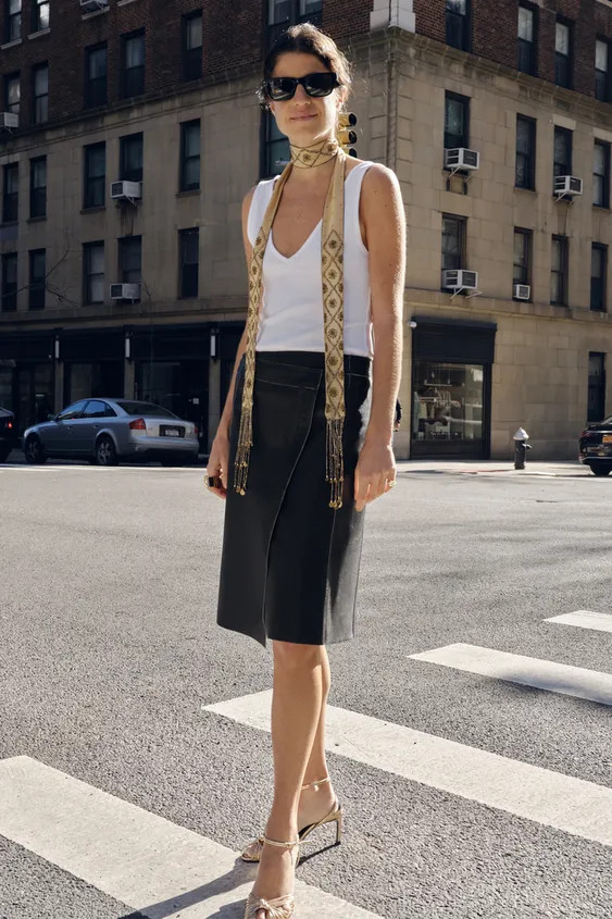 RIB V-NECK TOP | Zara UK