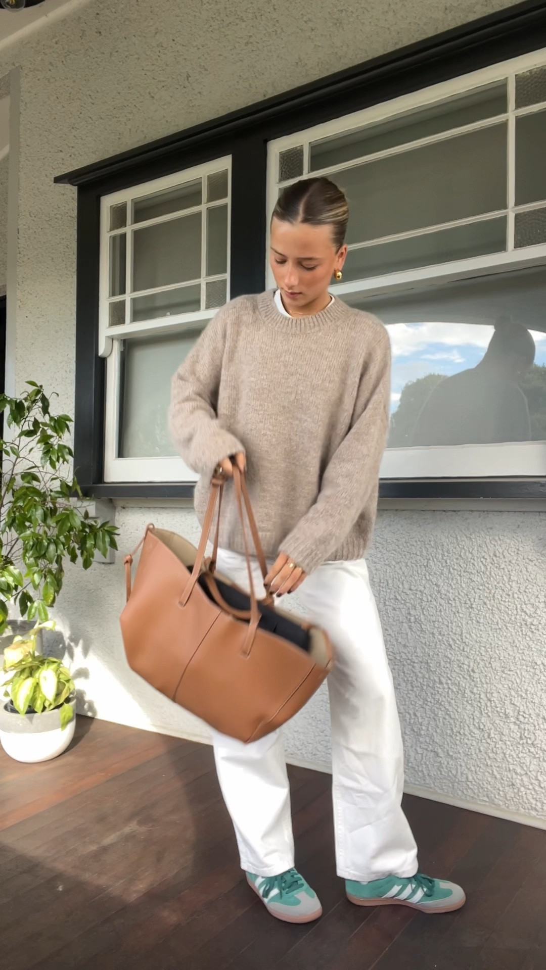 This knit jumper does me no wrong. THE most perfect fitting knit, and looks amazing with everything 🤭

#LTKstyletip #LTKaustralia #LTKFind