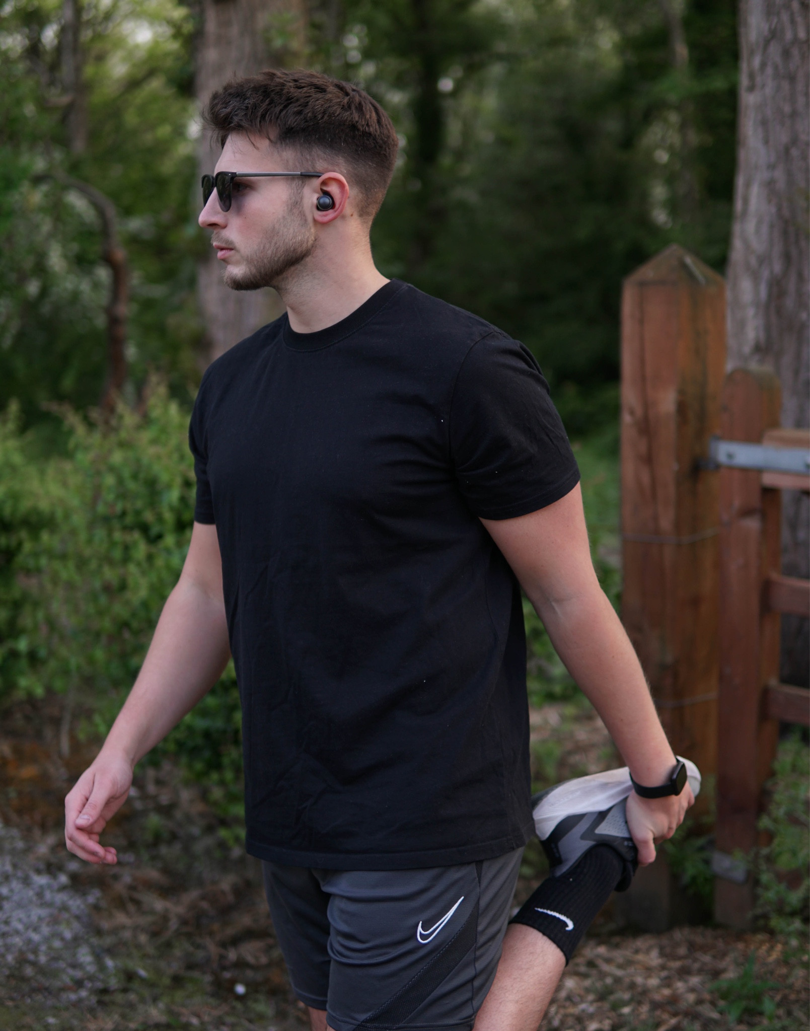 My current daily routine with the @lg_tonefree earbuds! Whether it’s going to the gym or going on a run these are the perfect ear phones👌🏼 

The medical grade silicone of the ear gel is so soft, comfortable and they really stay in even when you’re exercising. The noise cancelling is great and thanks to their incredible technology by Dolby Atmos the sound feels like it surrounds sound but it can still pick up voices if you want to hear surrounding conversations or someone calling your name. 


#LG #LGTONEfree #ad @lg_uk 