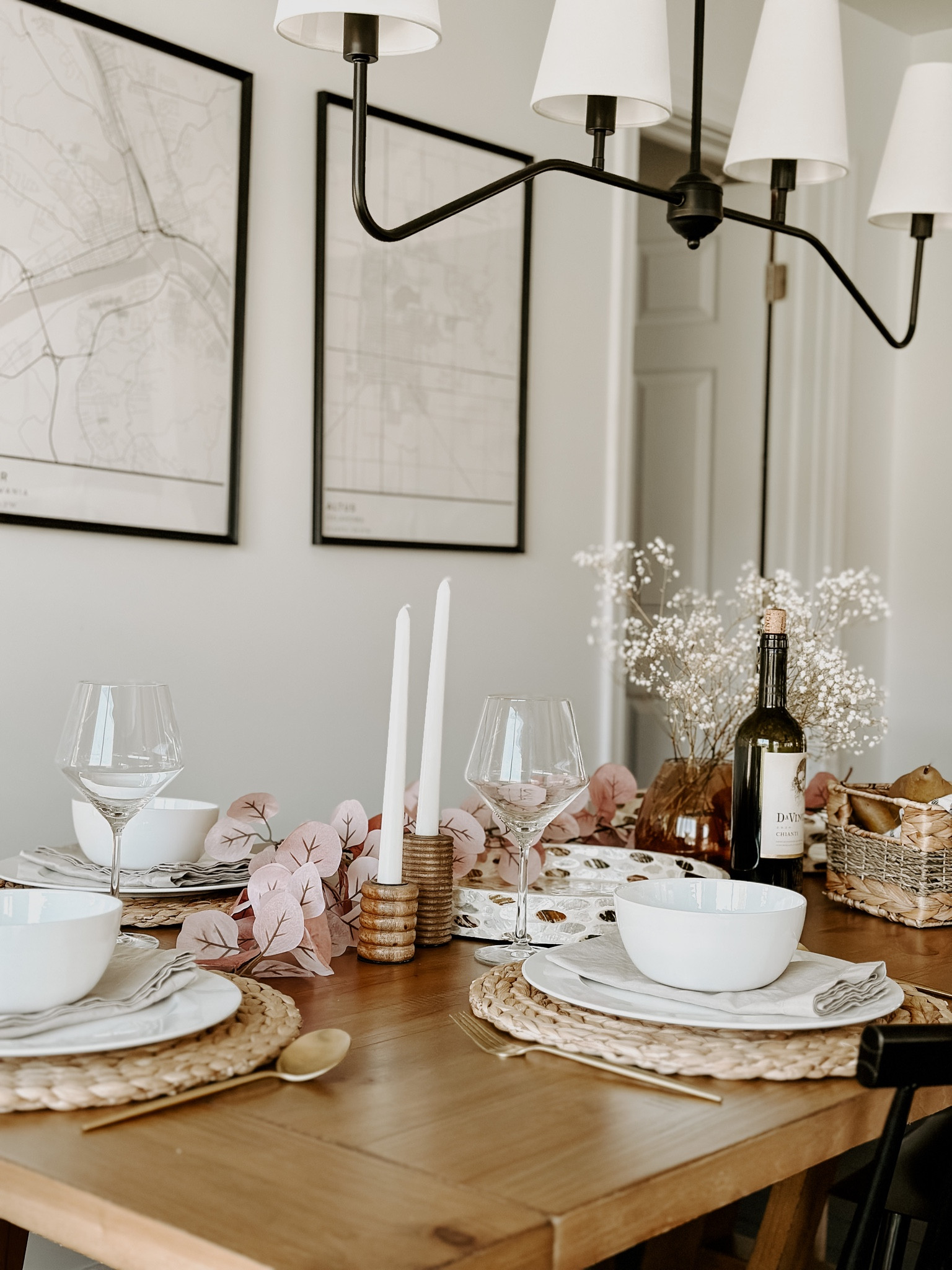 A Thanksgiving tablescape #tablesetting #tablescape #placesetting #diningroom 

#LTKSeasonal #LTKHoliday #LTKhome