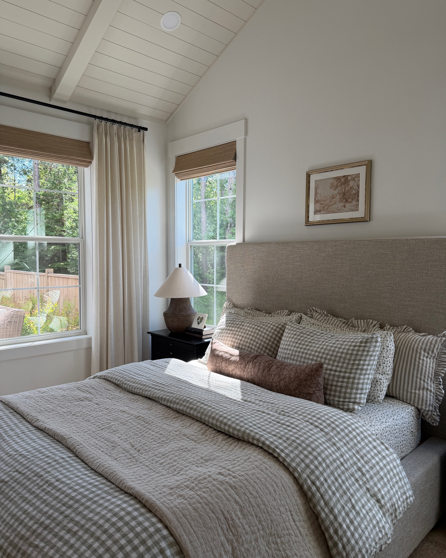 Master bedroom links

#LTKSeasonal #LTKHome #LTKSaleAlert