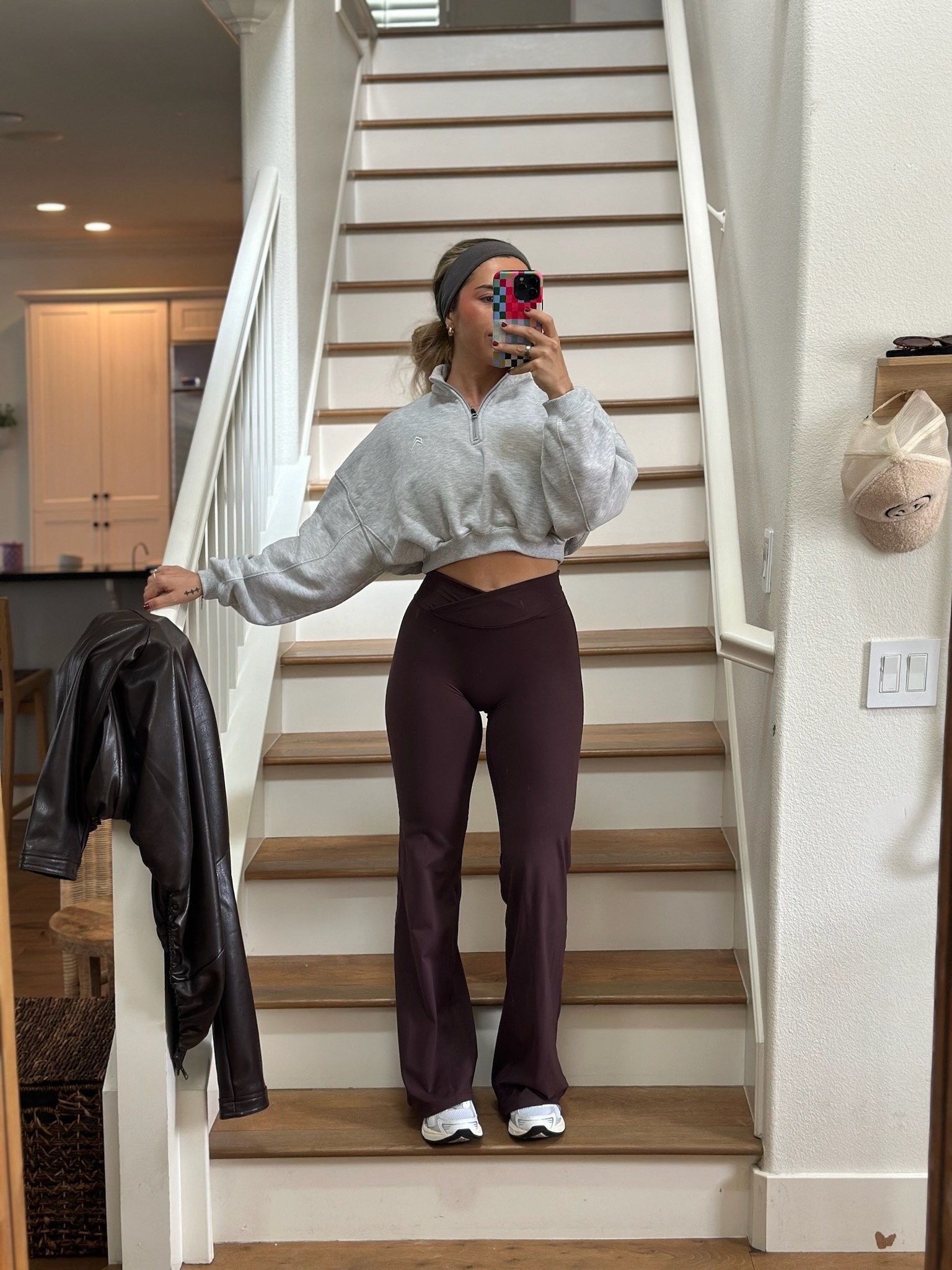 Oner active OOTD! Love the unified leggings, the v waist is so flattering and this umber brown color is perfect for fall! Use code KKFIT to save on my workout look.

#LTKActive #LTKStyleTip #LTKSeasonal