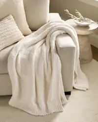 Ultra Cozy Throw in Ivory | Quince