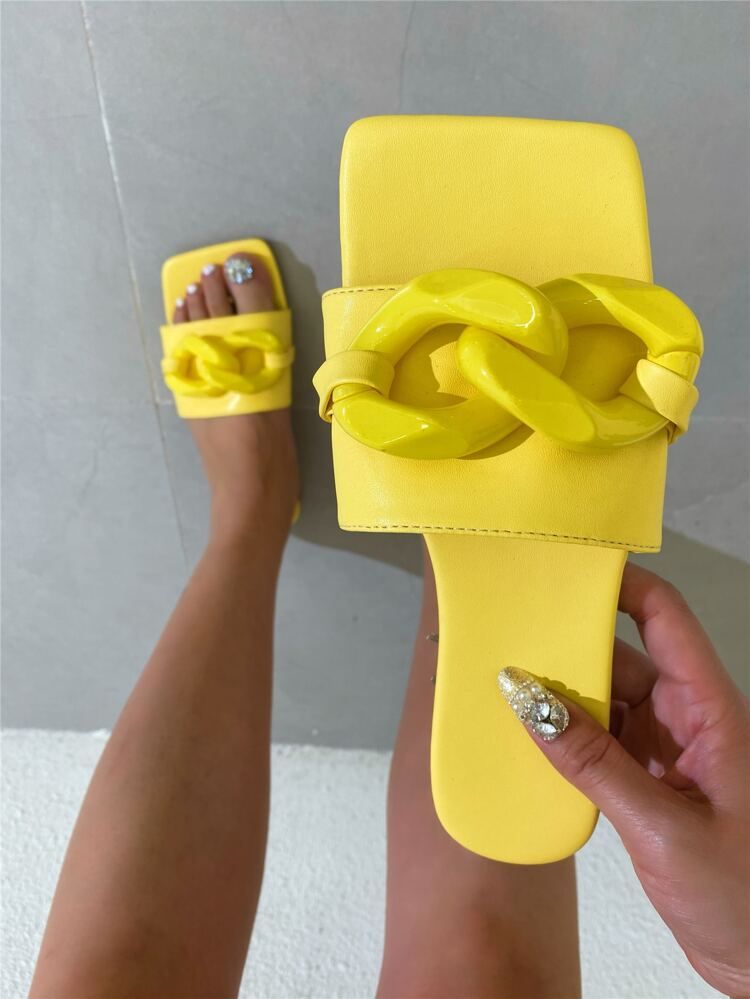 Minimalist Chain Decor Slide Sandals | SHEIN