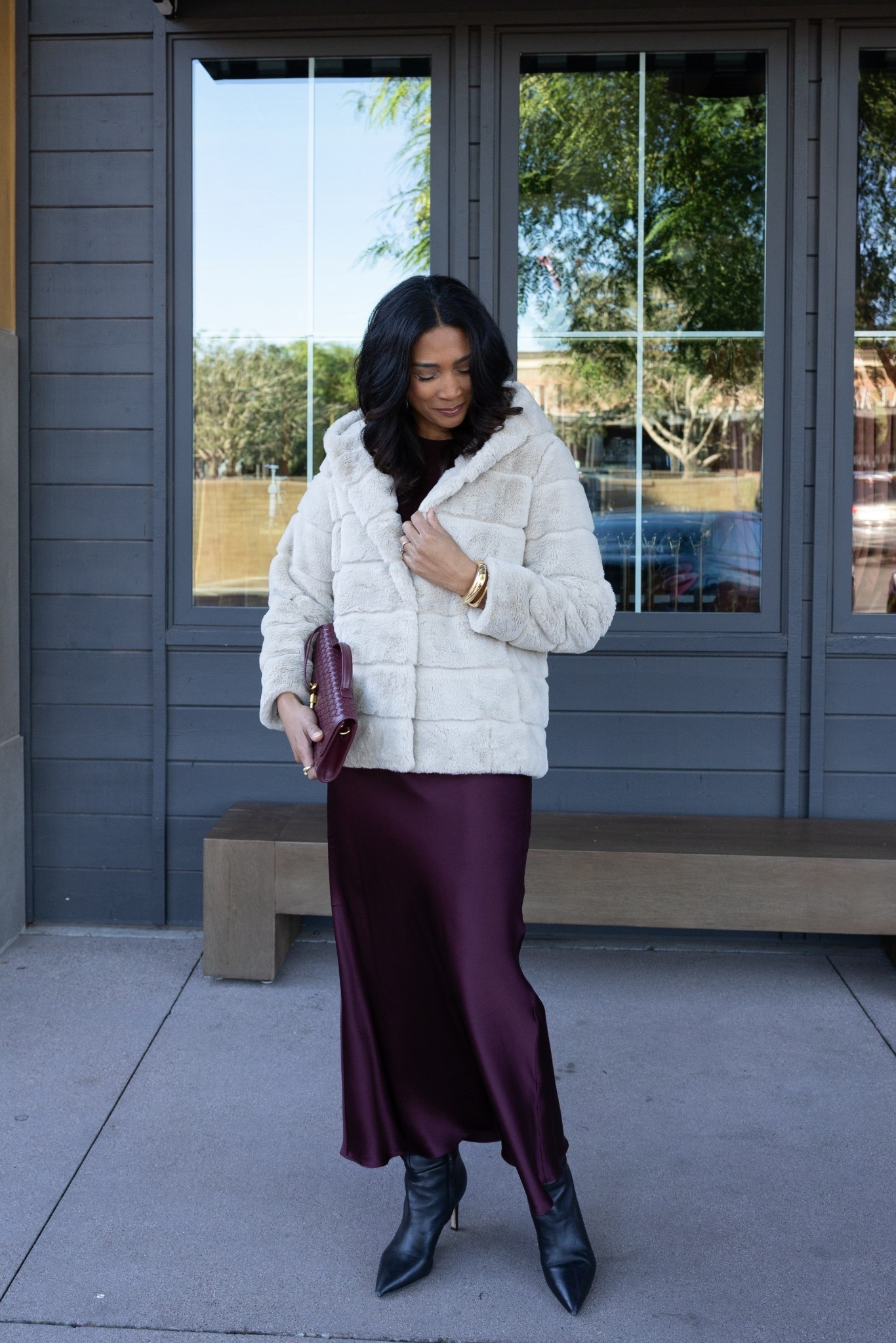 Chic outfit for a night out. This silk skirt is washable too!! All fit true to size.



#LTKHoliday #LTKFindsUnder100 #LTKOver40