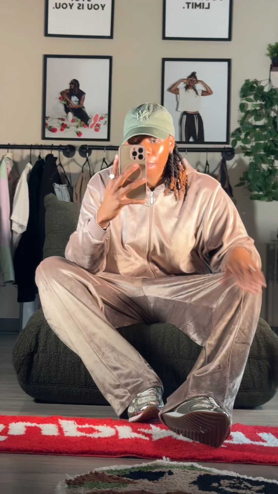 Outfit of the day 
Nike Set: Nike store (Philly)
Shoes: Steve Madden
Hat: Urban Outfitterss

#LTKootd #LTKvlog #LTKselfcare