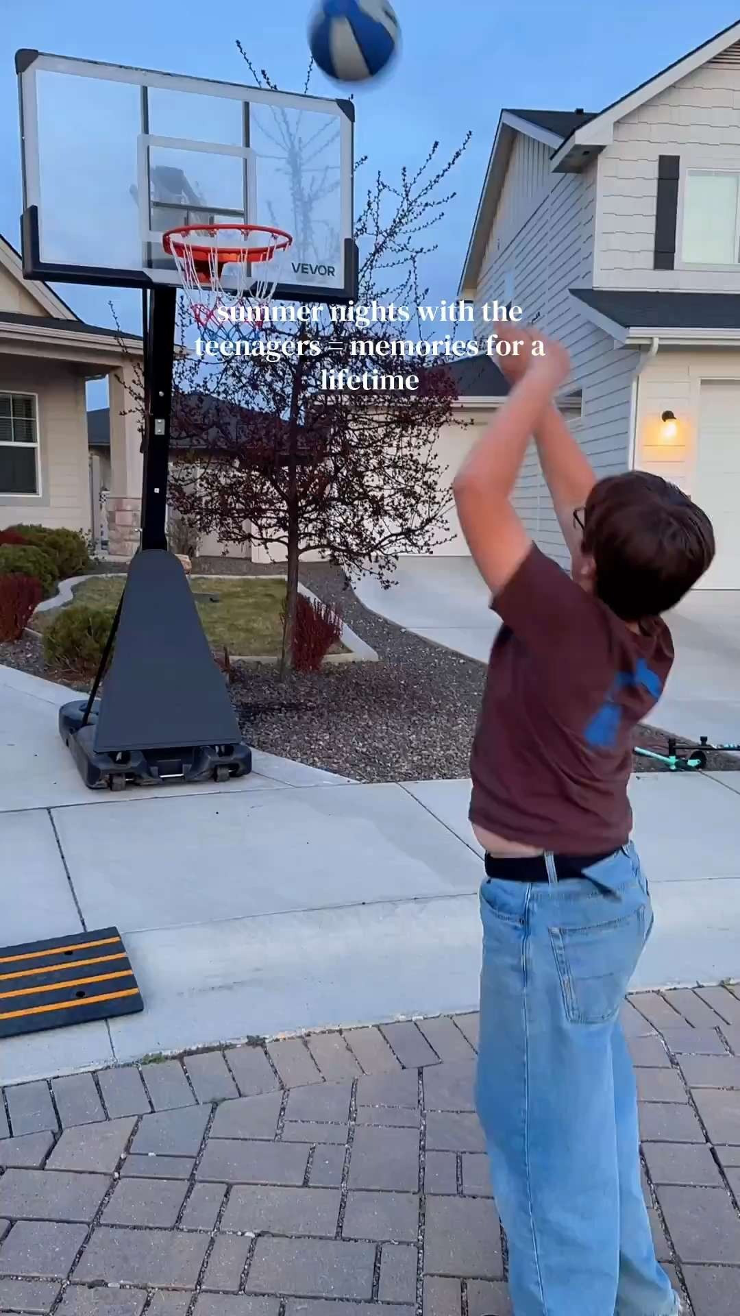 🏀 An adjustable basketball hoop for all ages

 

 #LTKActive #LTKKids #LTKMens