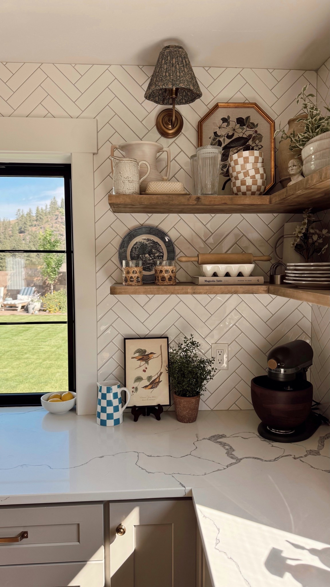 Open shelf styling

#LTKHome #LTKSeasonal #LTKFindsUnder50