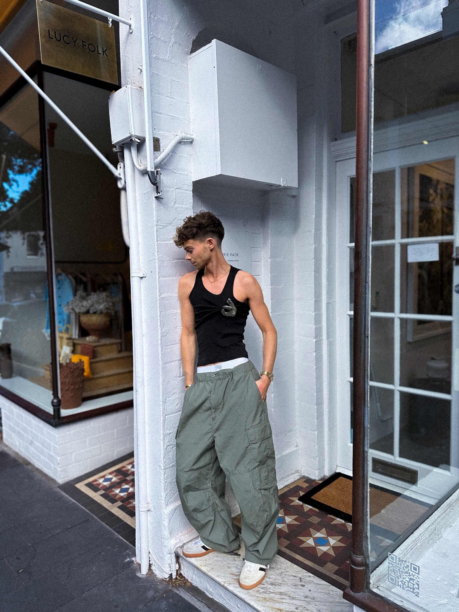 baggy pants tight tee >>>> I got the smallest size in both the top and the pants. I think if you want the top to be super tight you could go down a size ❤️‍🩹

#LTKstyletip #LTKaustralia