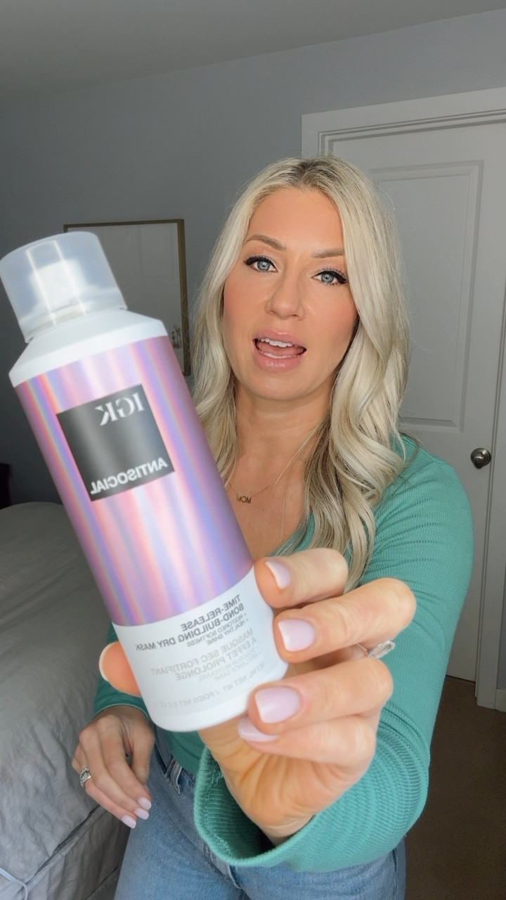 Four favorites lately! Hair and this cute cropped shirt from Target 
Hair mask 
Dry shampoo 
Hot rollers 

#LTKfindsunder50 #LTKbeauty #LTKstyletip