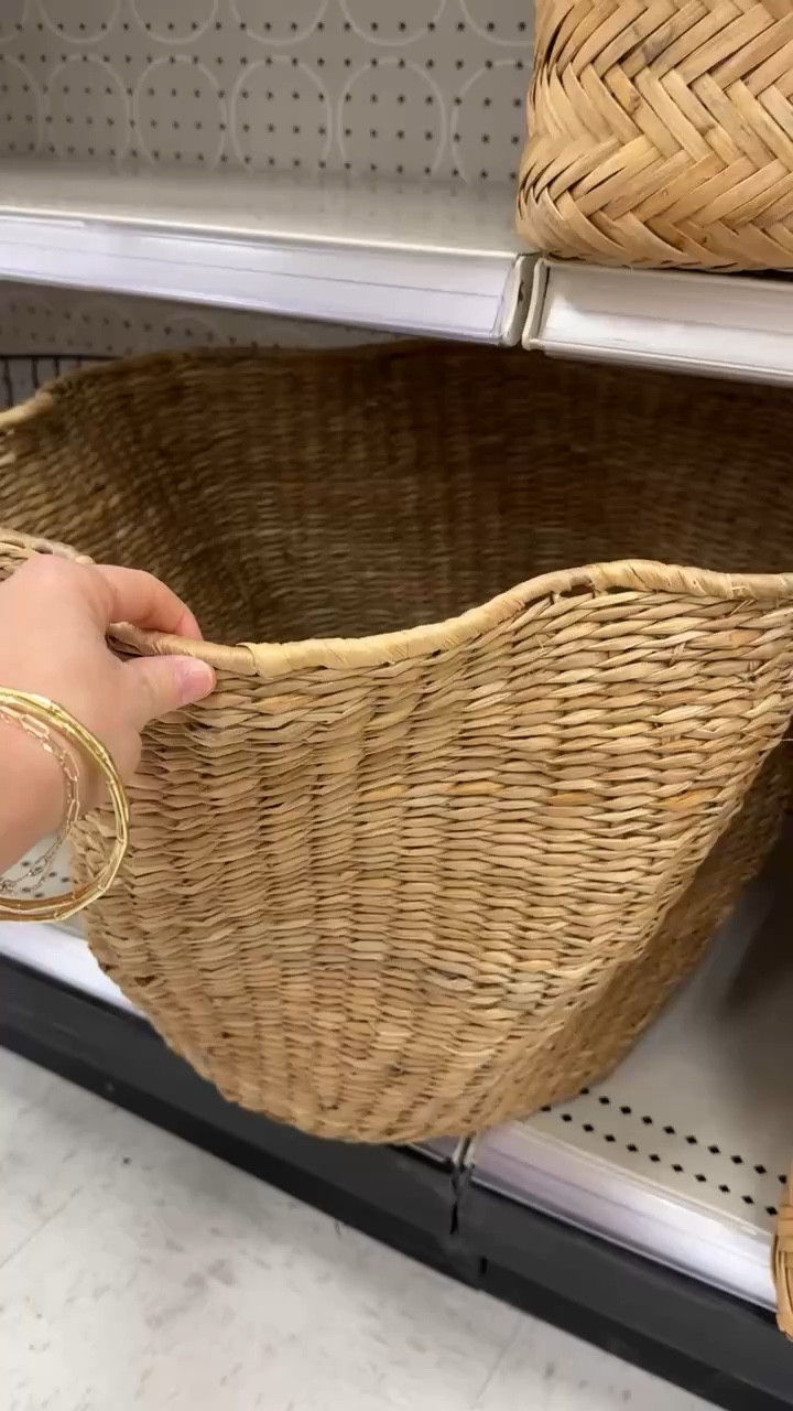 Such a pretty Target home find 🤍 This woven basket is the perfect larger size and looks so much more expensive than it is. I love pieces like this that are both functional and decorative.

It would be so cute styled on a front porch with faux spring flowers or even a small faux tree inside your home. You could also use it for blanket storage, toys, or extra pillows in the living room. It’s one of those versatile pieces you can move around the house and style so many different ways.

The natural woven texture gives it that elevated, high-end look you’d normally find at a boutique home store, but for such a good price at Target. Definitely a great staple decor piece to have for spring and year-round.

Linked here in my LTK 🤍
#ltkhome #targethome #targetfinds #springdecor #neutralhome #basketdecor

#LTKHome