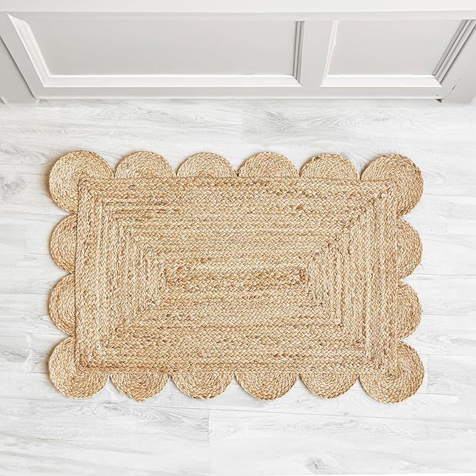 Scalloped Natural Jute Area Rug, Natural Color (2'X3') | Amazon (US)