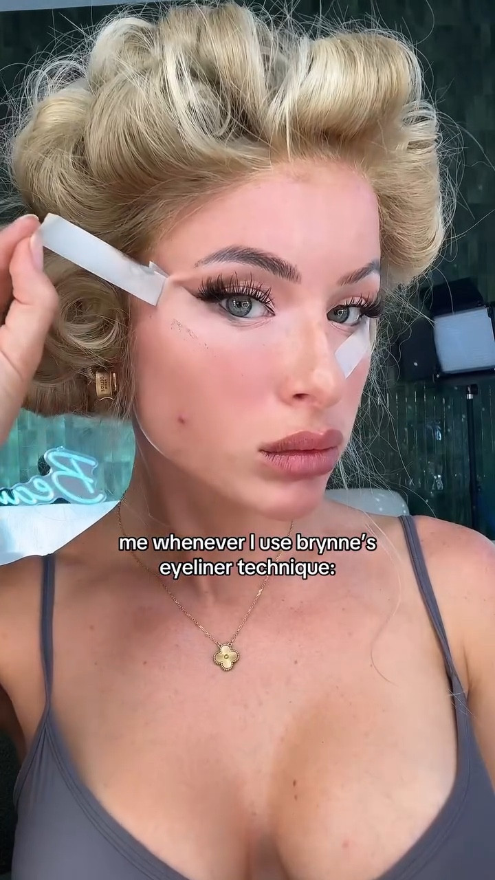 this eyeliner hack is my makeup hero 
all products used are linked here 
 
#eyeliner #beauty #makeup #makeuphacks #eyelinertutorial

#LTKStyleTip #LTKBeauty #LTKGiftGuide