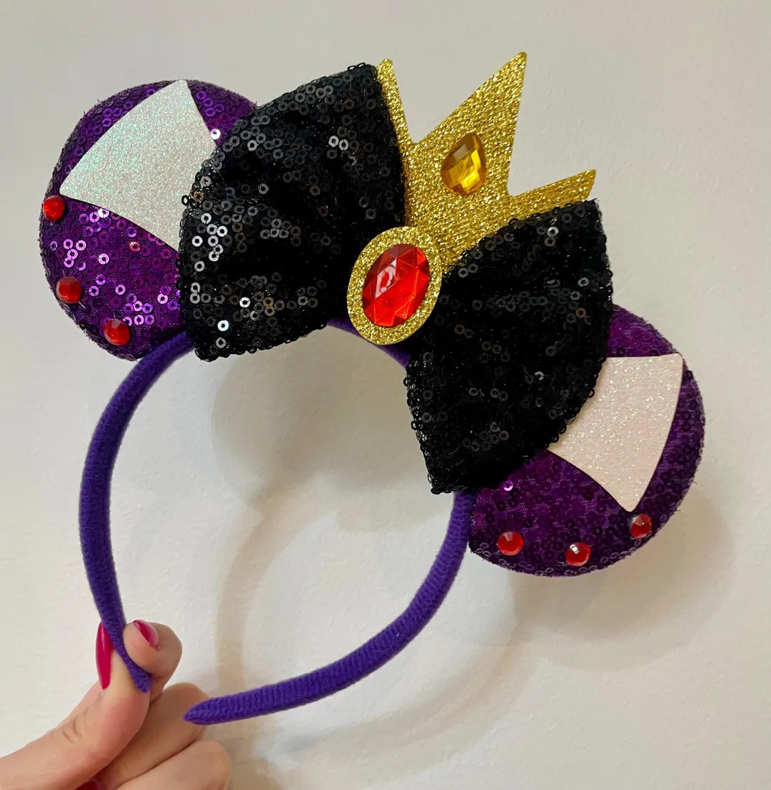 Snow White EVIL QUEEN & Poisoned Apple Inspired Mickey / Minnie Mouse Ears Headband. Lightweight.... | Etsy (US)