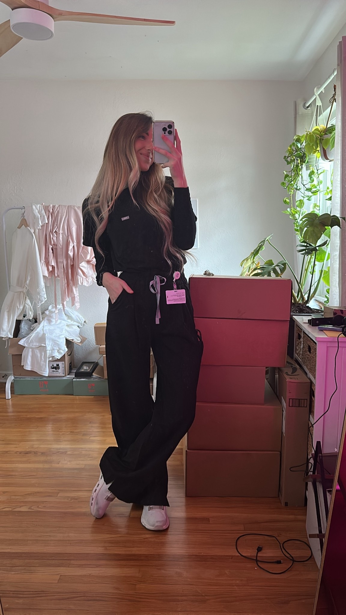 Okay… these FIGS scrub pants might be my new favorite.
The Ultra High Rise Shelby Wide Leg is actually so comfy and flattering. I wore them for a full shift and didn’t want to take them off when I got home. They’ve got that effortless, tailored look but feel like loungewear. 

#figsscrubs #nurselife #scrubstyle #LTKworkwear #LTKnurse #comfortableworkwear #widelegscrubs #FIGSfaves #nurseoutfit #nursestyle

#LTKU #LTKWorkwear #LTKStyleTip