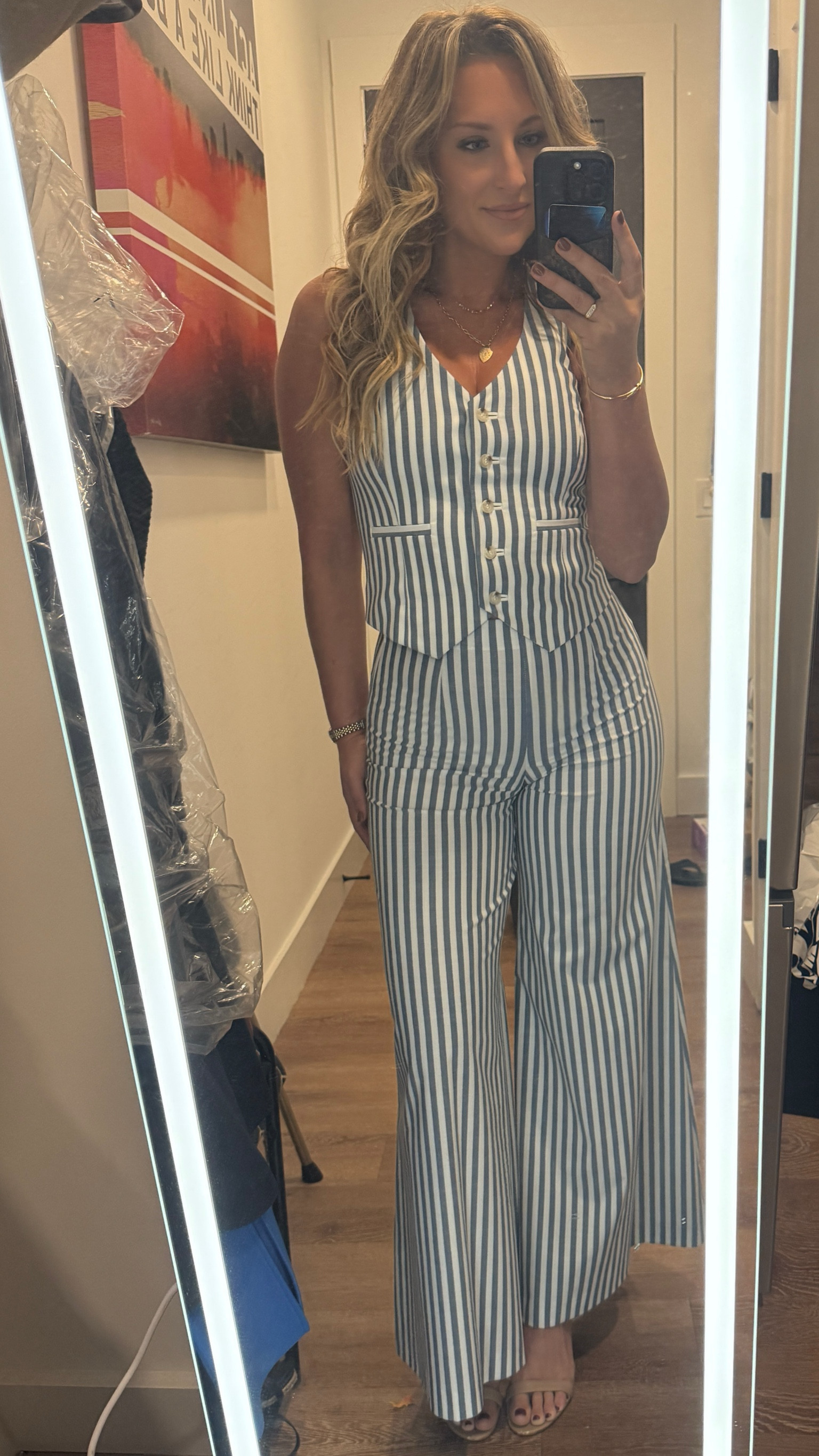 Love this #stripesuit set! Adorable #vest! 

#LTKWorkwear #LTKFindsUnder100 #LTKStyleTip