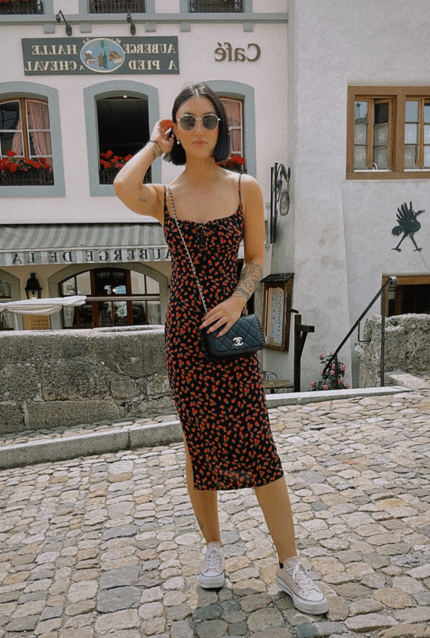 open lace back dress Dress The Population Kai Gown - Red main image 0