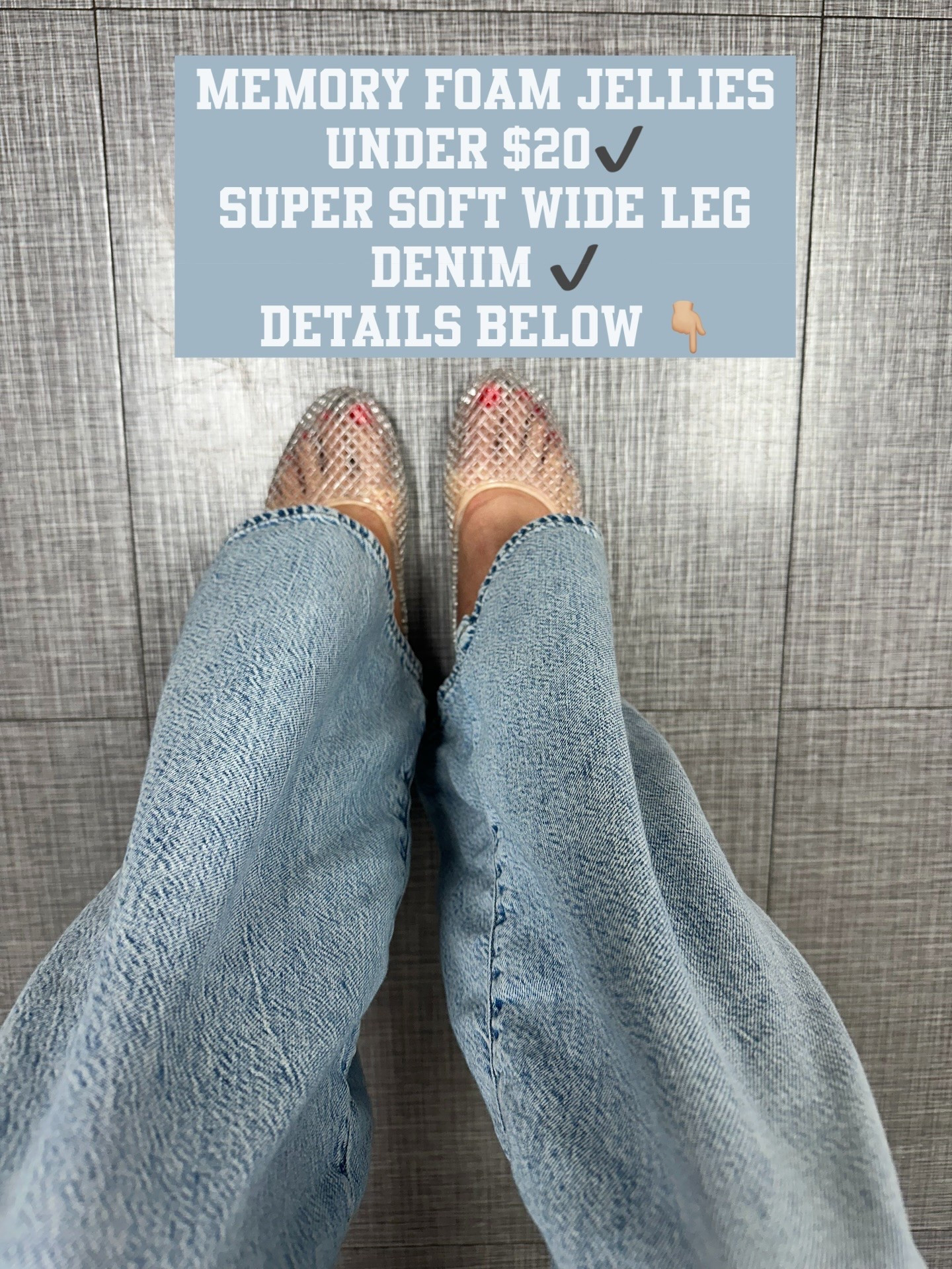 These @target memory foam jellies are so comfortable you can wear them all day! These wide leg denim pants have been my go to! They run large, I’m wearing an XS and could have comfortably sized down! Get all the details on my LTK ♥️
.
.
.
.
#ltk #gap #target #summer