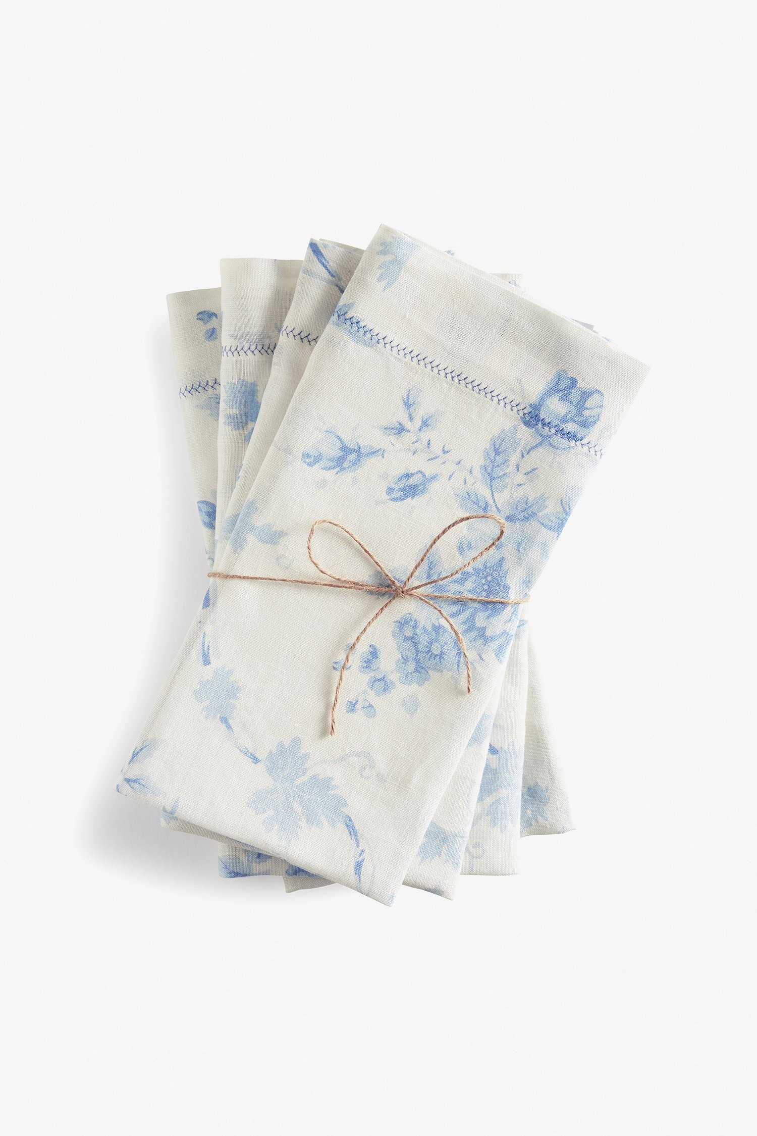 La Vie En Rose Linen Napkin Set | LOVESHACKFANCY