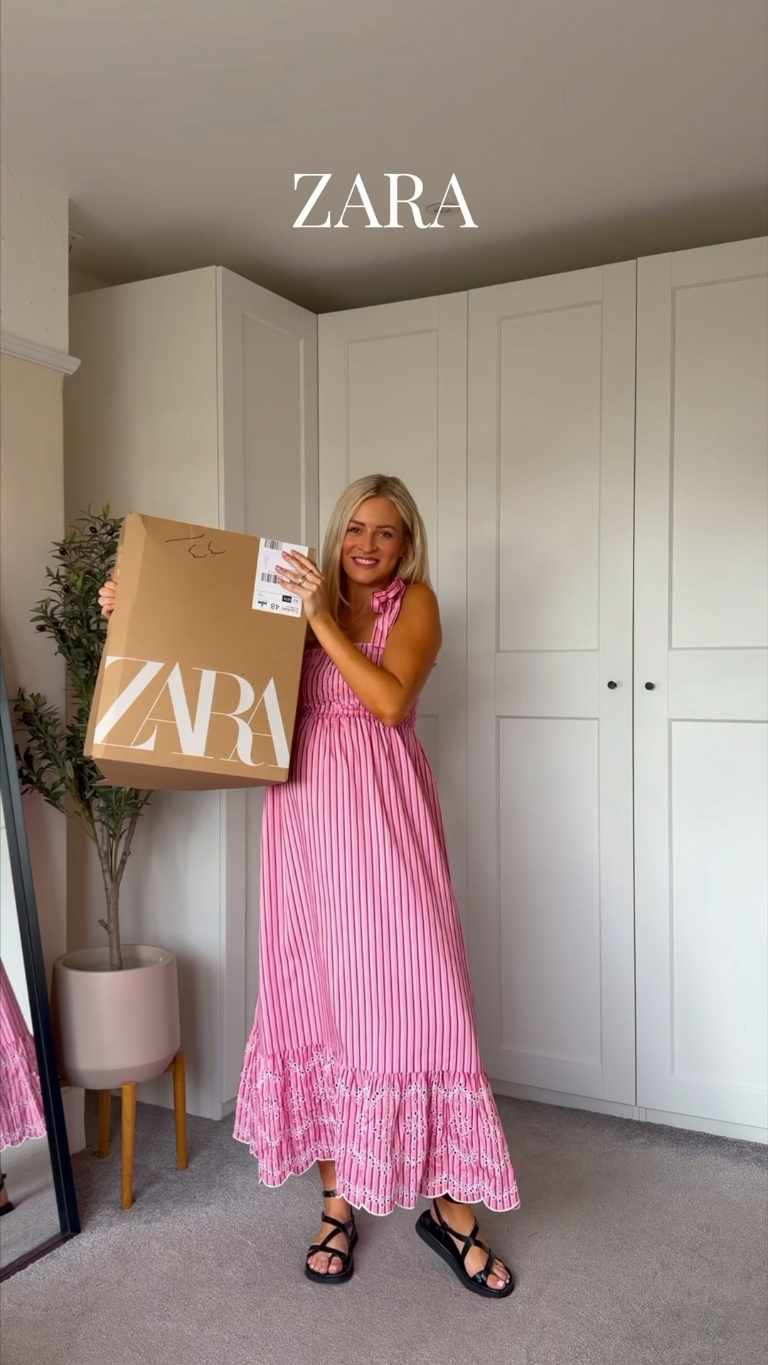 ZARA 🌴☀️🍉 so many good bits atm! Help me choose what to keep, in my third trimester so this could be humbling 😂

Items are the exact ones linked - if the colour is different just click it and the exact colour will come up too!

Zara new in, holiday outfits, summer outfits, bump friendly outfits 

#LTKspring #LTKsummer #LTKuk