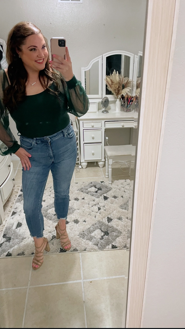 St. Patrick’s Day OOTD #stpatricksday #ootd #grwm #greenoutfit #curvyootd #curvystyle #midsizeootd #size10 #size12 #springstyle 

#LTKPlusSize #LTKMidsize #LTKgrwm