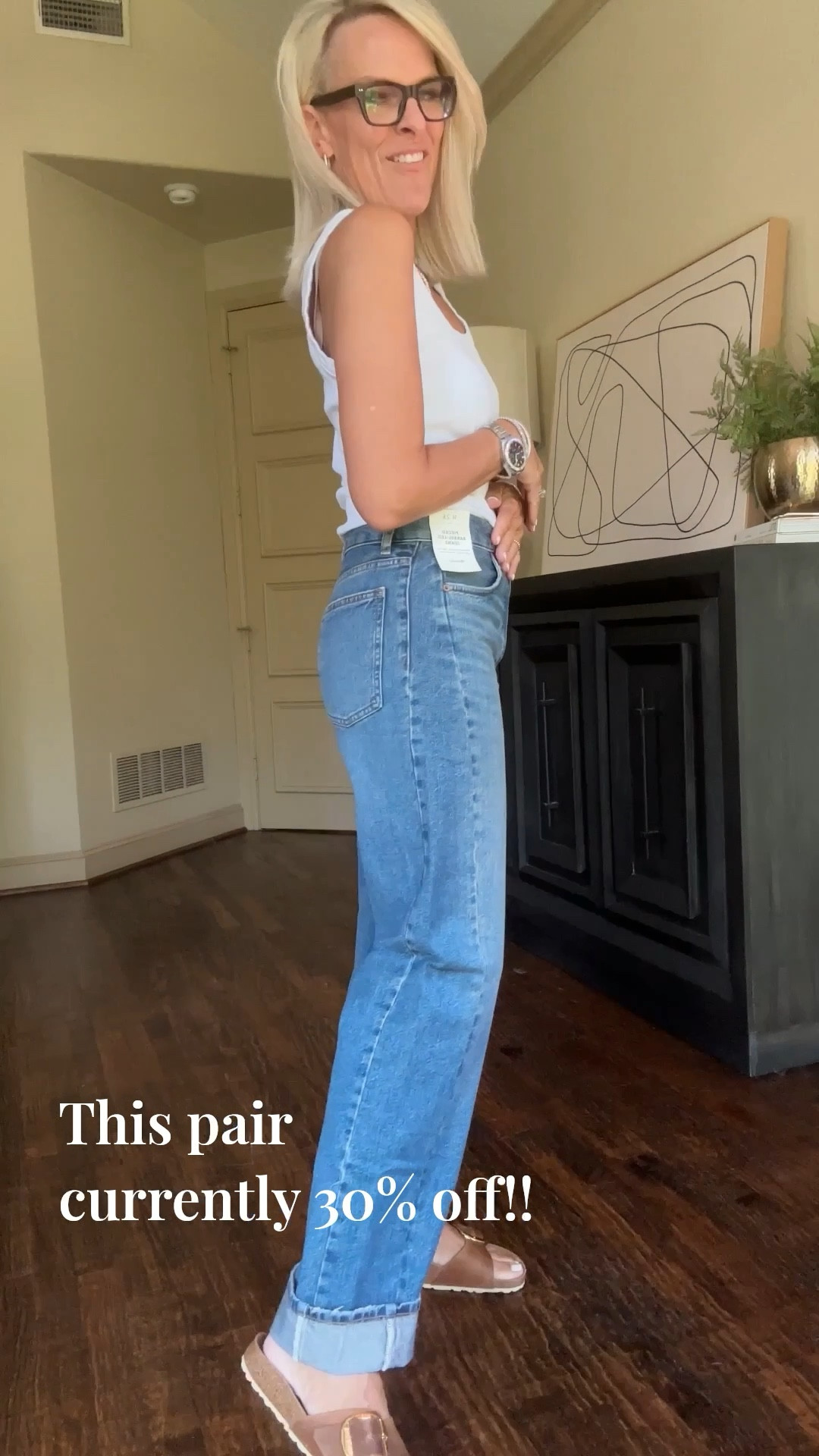 Made well new arrivals.
And this pair of denim is currently marked 30% off.
Use code LONGWEEKEND 

FIT - I sized down one size

@madewell #madewell #madewellpartner #ad

#LTKxMadewell #LTKOver40 #LTKStyleTip