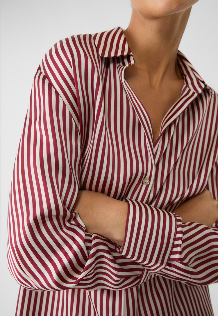 Satin collared shirt | Stradivarius (UK)