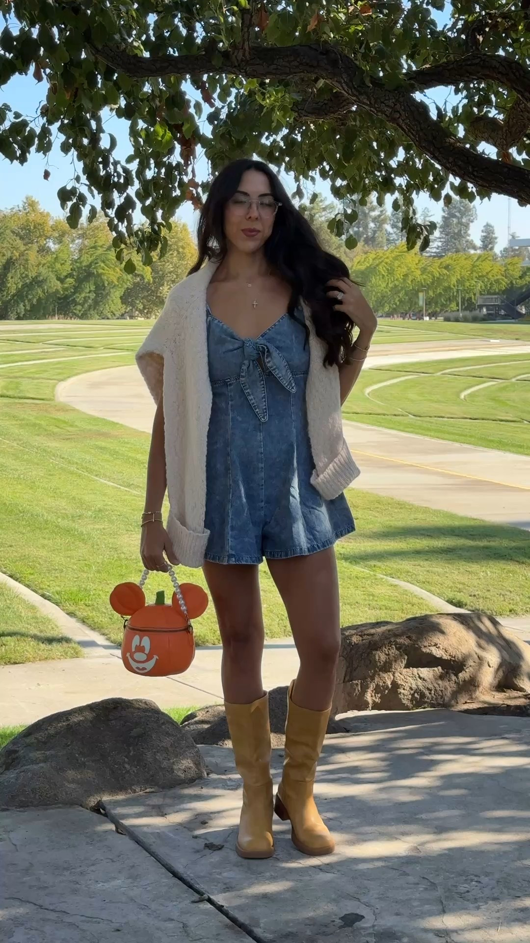 Ready for a fall day on Main Street 🍂

#LTKSeasonal #LTKStyleTip #LTKHalloween