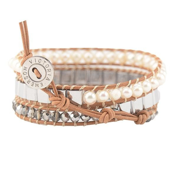 Freya on Natural | Victoria Emerson