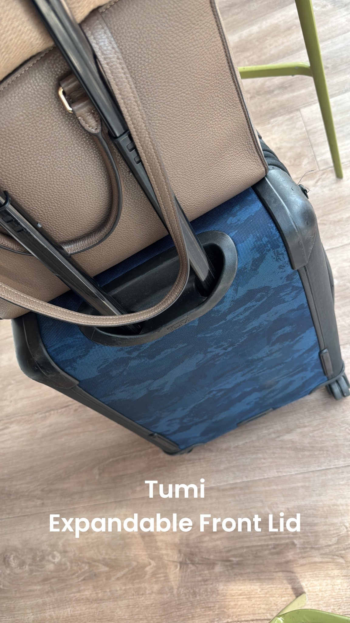 Work trip week! During shorter work trips I use @tumitravel carry on because it expands like no other bag I know. 

I have a Tumi hard shell as well and she is not budging, but this one gives me extra space for my addiction to overpacking. 

#Luggage #Tumiluggage #CarryOnBag #Travelfinds