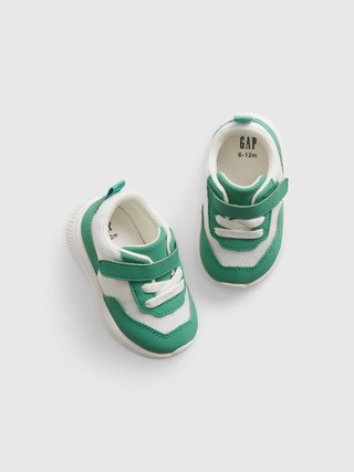 Baby Sneakers | Gap (US)
