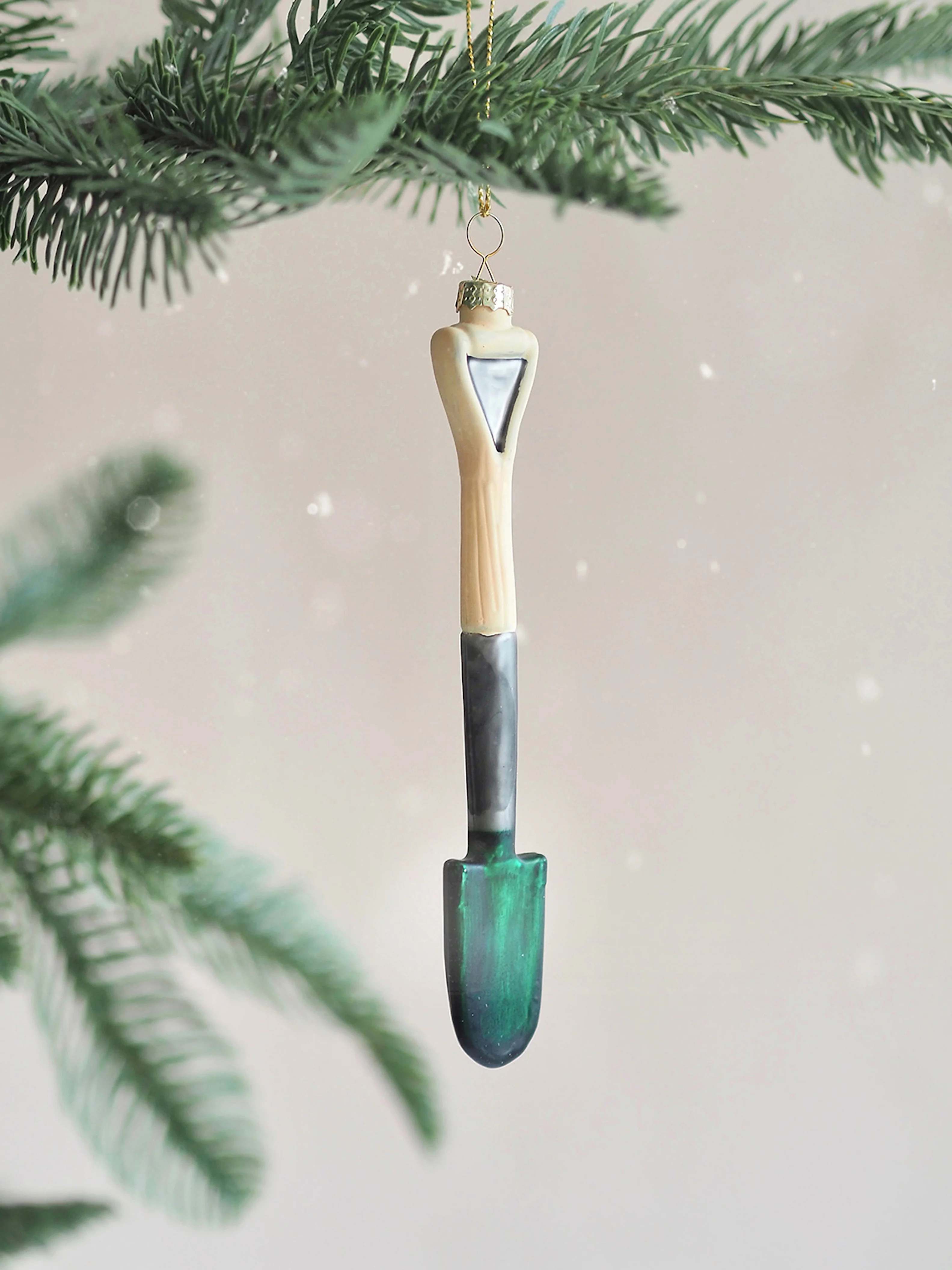 Garden Spade Ornament | The Cross Decor & Design