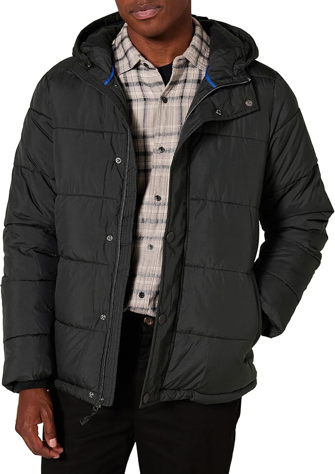 Amazon Essentials Men's Heavyweight Hooded Puffer Coat | Amazon (US)