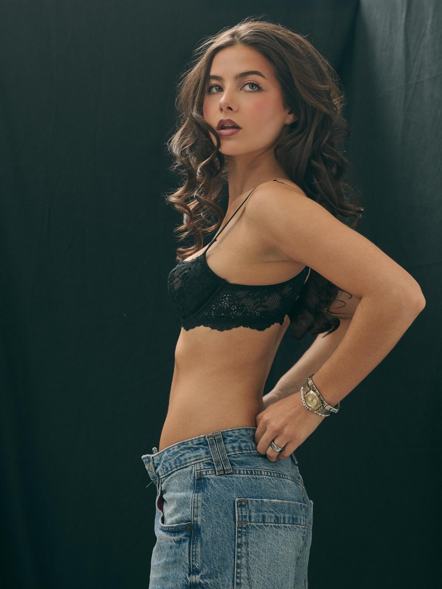 smile smolder roulette in my fav jeans
📷: @starky.morillo 
hair: @marcosdiazhair 
-
-
-
#model#nyc#photoshoot

#LTKootd #LTKgrwm #LTKBeauty