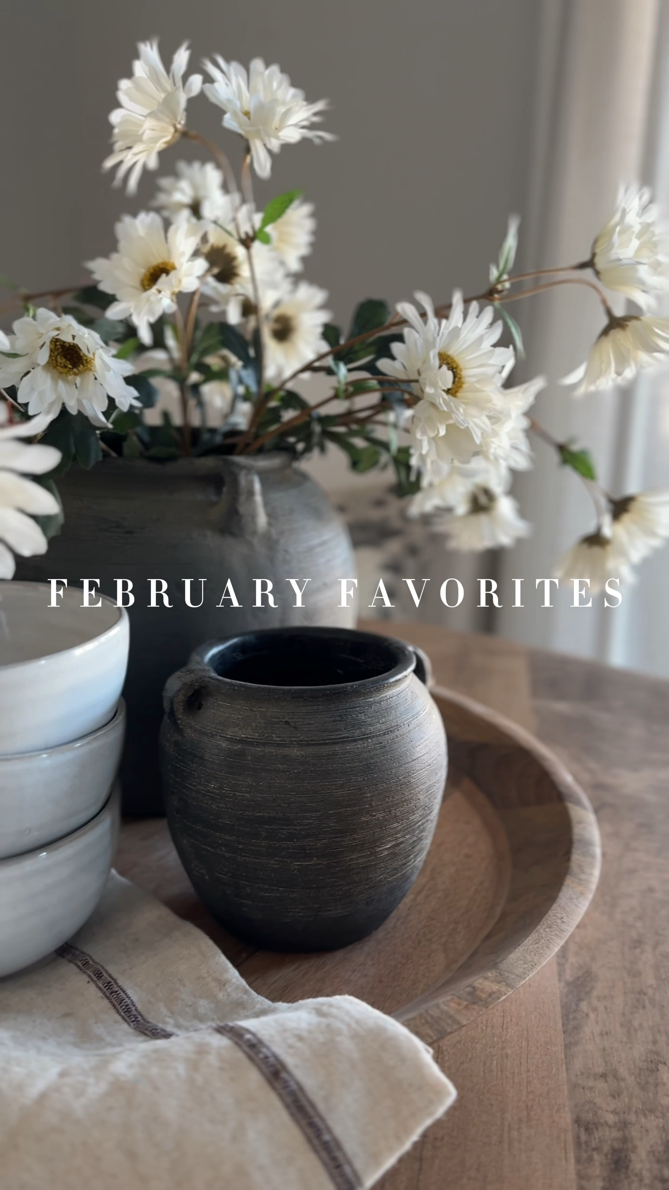 February was full of great home decor finds and some of my favorite affordable home decor pieces. Which was your favorite? 

Home Decor
Affordable Home Finds
Budget Friendly Decor
Spring Home Decor
Faux Trees
Spring Stems
Amazon Finds
Bedding
Playroom Storage Organization
Floor Length Mirror

#homedecor #february #homedesign #interiordesign #cozyhome #springhomeinspiration #homeinspo #masterbedroom #kitchendecor #livingroom 

#LTKSeasonal #LTKstyletip #LTKhome