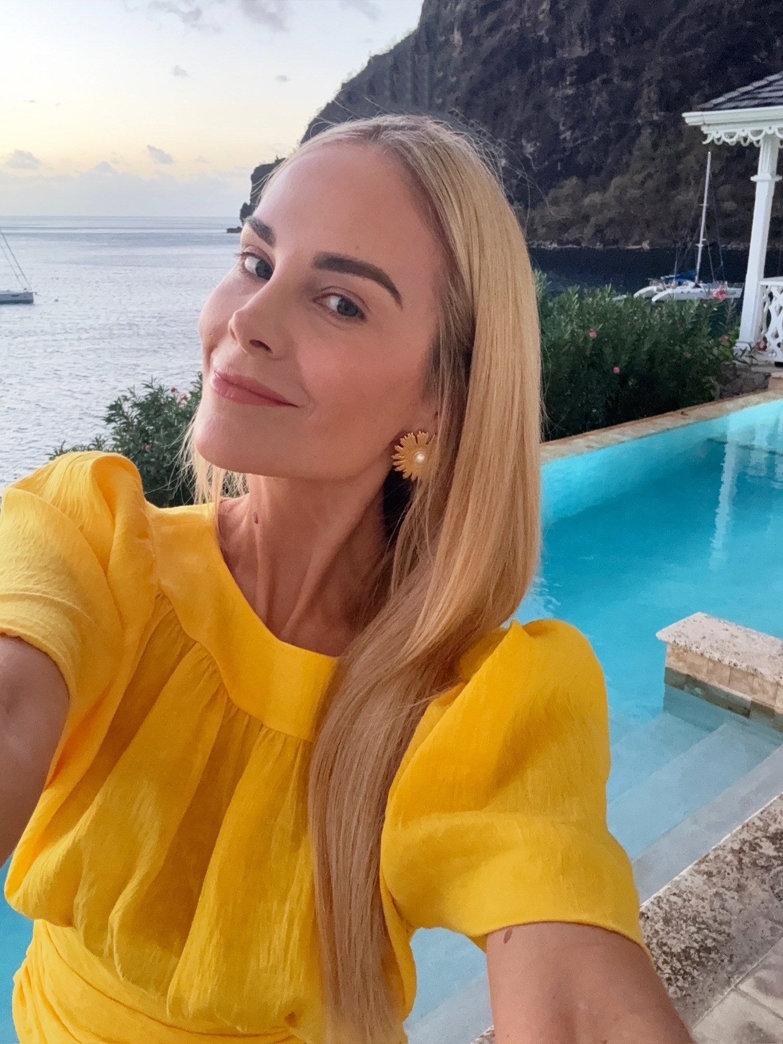 St Lucia dinner outfit accessories 💛