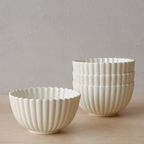 Flower-Shaped Daisy Bowl Set, 5.5-Inch, 17oz Matte Crème - Pack of 4 (Matte Crème) | Amazon (US)