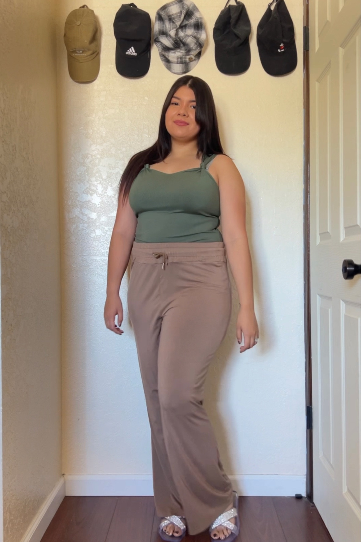 Movie outfit of the day! I love going for Super casual but still play into my girly style! 